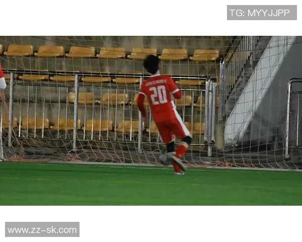 足球明星解说视频大揭秘最劲爆瞬间回顾与精彩分析尽在其中